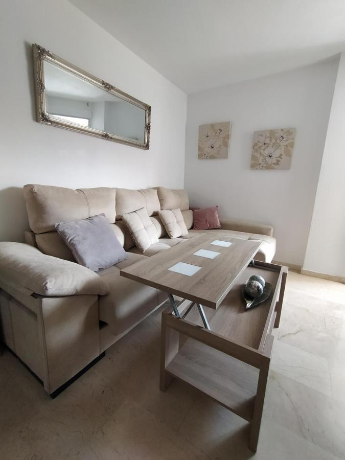 Lovely Apartment In Torremolinos Views Of The Sea, Pool, Terrace, Sofa Bed And Fully Equipped Kitchen Eksteriør billede