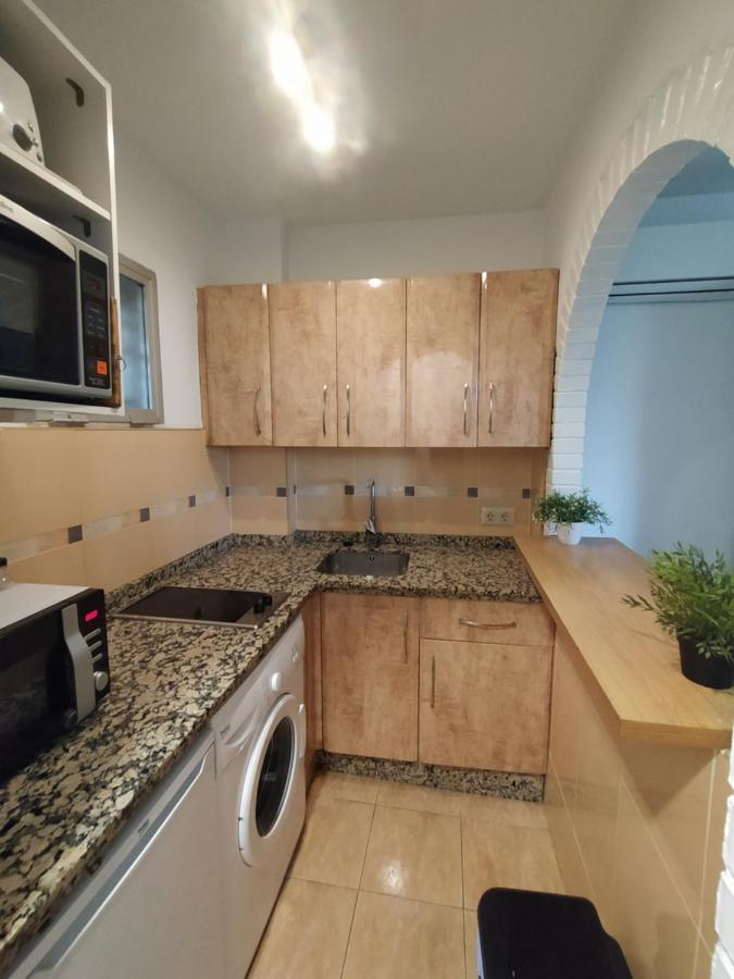 Lovely Apartment In Torremolinos Views Of The Sea, Pool, Terrace, Sofa Bed And Fully Equipped Kitchen Eksteriør billede