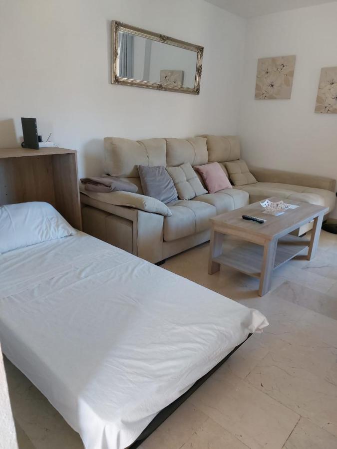 Lovely Apartment In Torremolinos Views Of The Sea, Pool, Terrace, Sofa Bed And Fully Equipped Kitchen Eksteriør billede