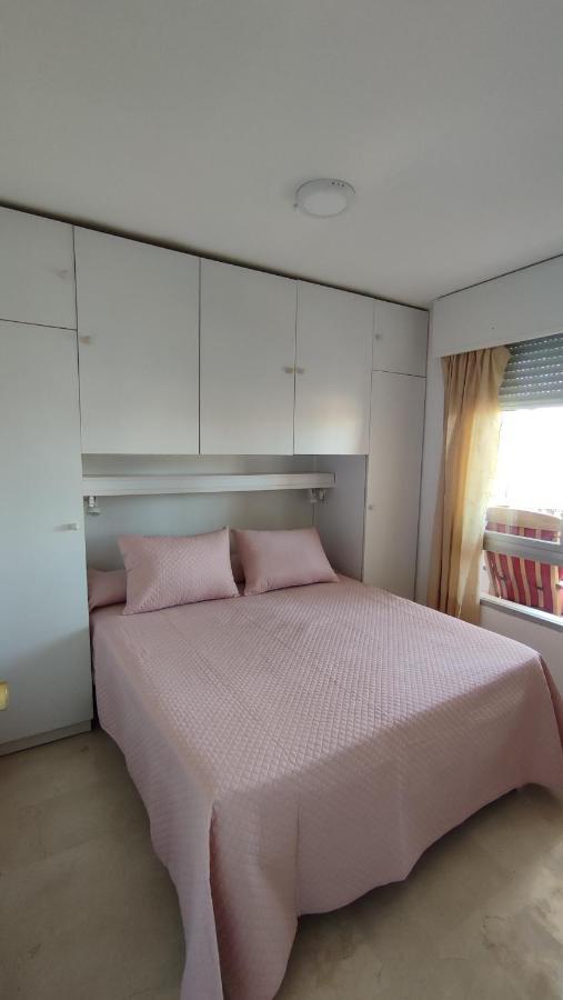 Lovely Apartment In Torremolinos Views Of The Sea, Pool, Terrace, Sofa Bed And Fully Equipped Kitchen Eksteriør billede