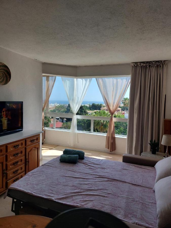 Lovely Apartment In Torremolinos Views Of The Sea, Pool, Terrace, Sofa Bed And Fully Equipped Kitchen Eksteriør billede