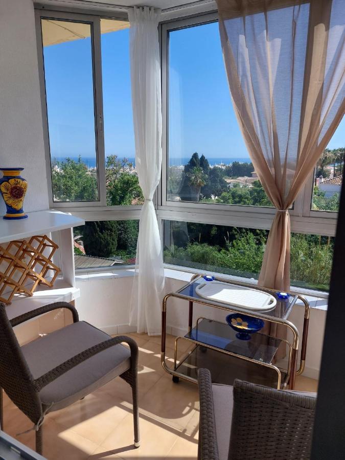 Lovely Apartment In Torremolinos Views Of The Sea, Pool, Terrace, Sofa Bed And Fully Equipped Kitchen Eksteriør billede
