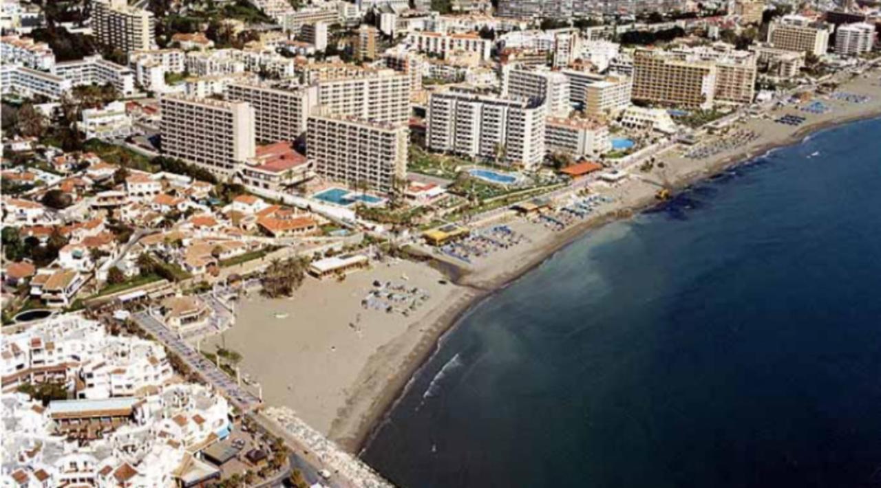 Lovely Apartment In Torremolinos Views Of The Sea, Pool, Terrace, Sofa Bed And Fully Equipped Kitchen Eksteriør billede
